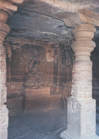 2000-india-caves-12